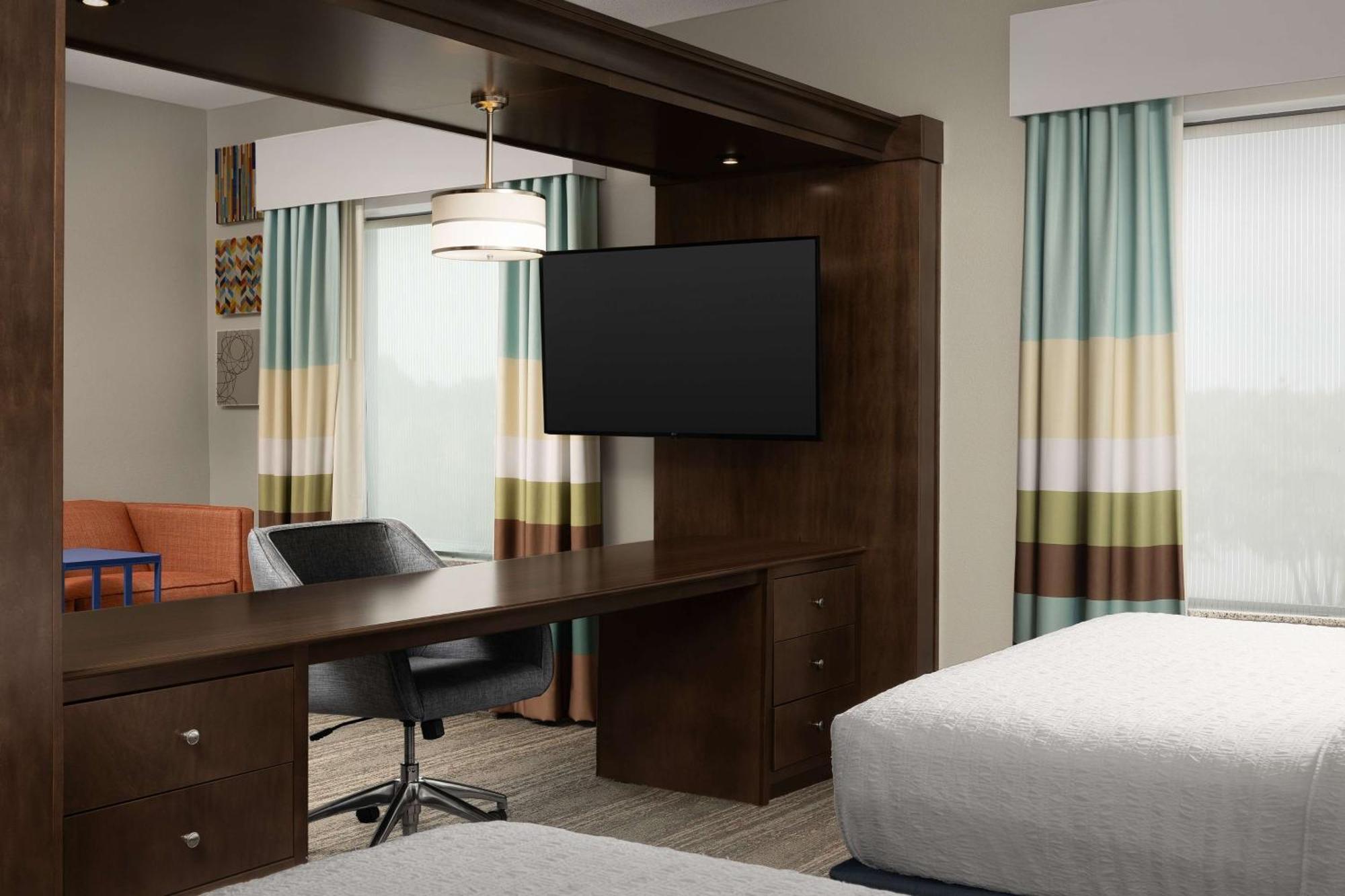 Hampton Inn & Suites Huntsville Research Park Area Exterior foto