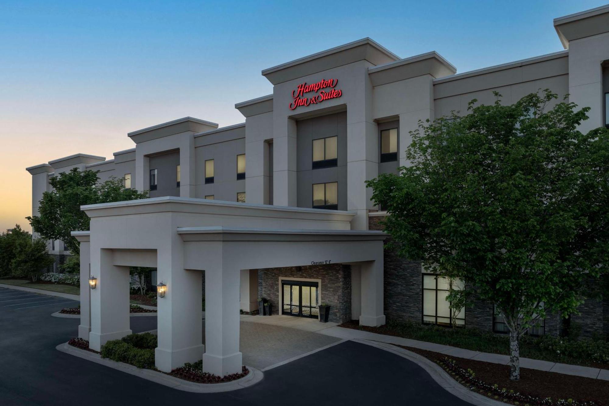 Hampton Inn & Suites Huntsville Research Park Area Exterior foto